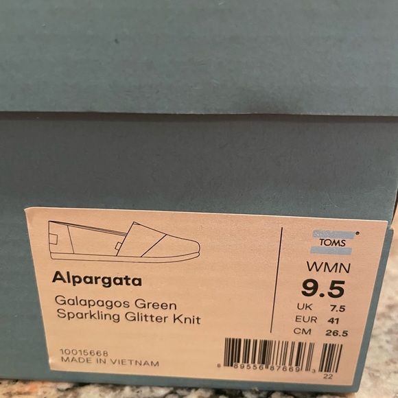 TOMS - green/black glitter slip ons - Picture 4 of 6